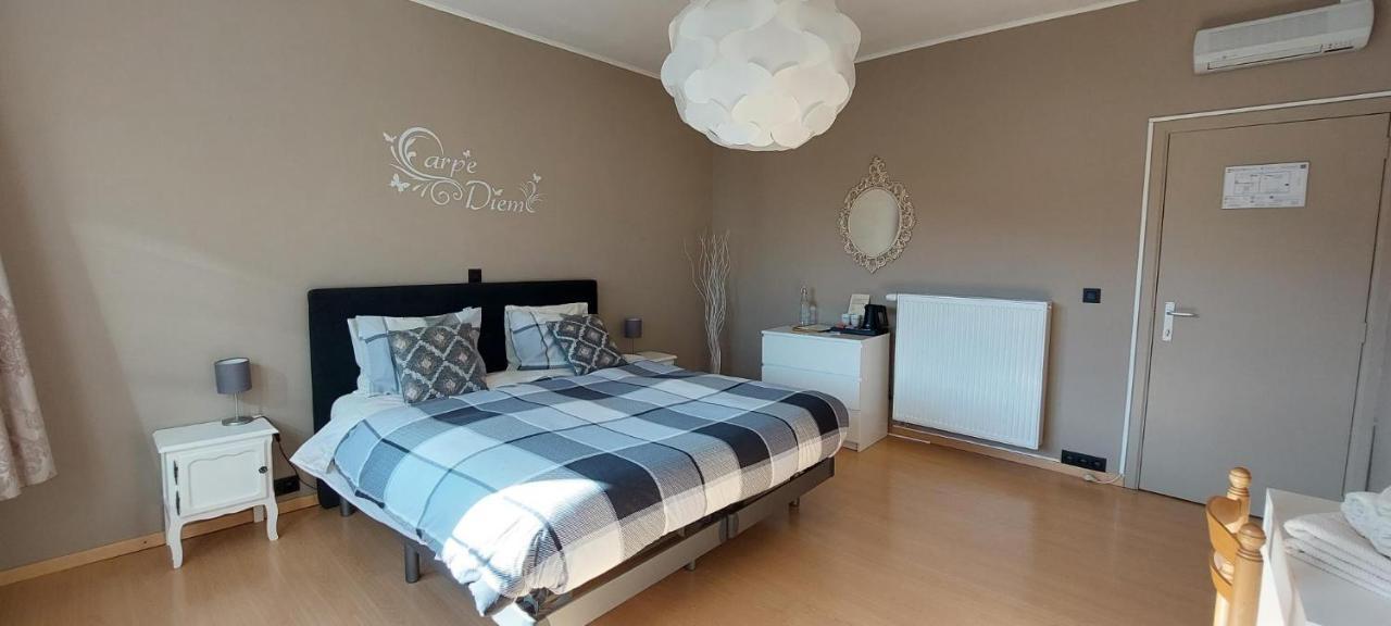 Room "Carpe Diem" Zele Kültér fotó